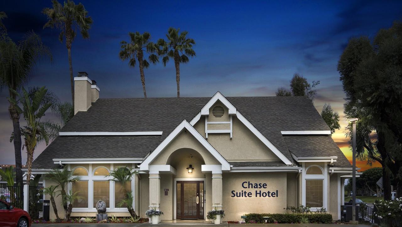 Chase Suites Brea-Fullerton - North Orange County Экстерьер фото